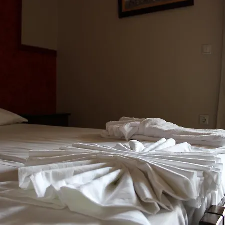 Adg Luxurious Aparthotel 4*