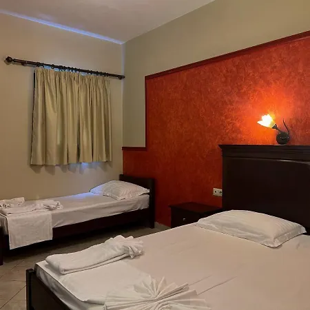 Adg Luxurious Aparthotel 4*