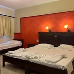 Lägenhetshotell Adg Luxurious 4*