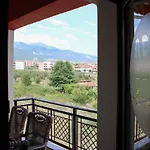 Lägenhetshotell Adg Luxurious 4*