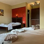 Adg Luxurious