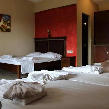 Aparthotel Adg Luxurious *