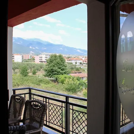 Aparthotel Adg Luxurious *
