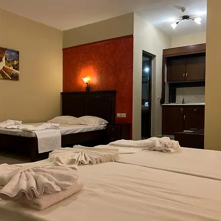 Adg Luxurious شقة فندقية 4*